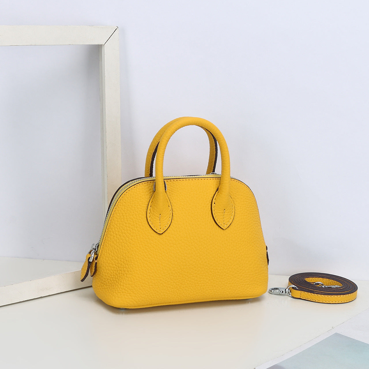 🔥Women's Crossbody Genuine Leather Simple Shoulder Bag