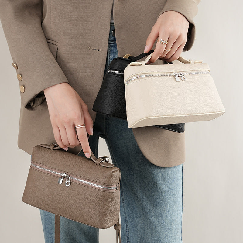 🌸✨  Genuine First-Layer Cowhide leather Box Messenger Bag ✨🌸