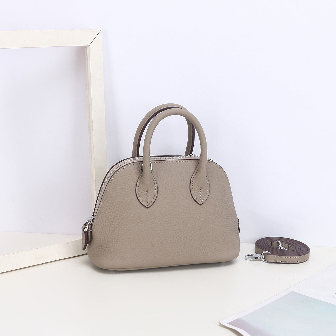 🔥Women's Crossbody Genuine Leather Simple Shoulder Bag