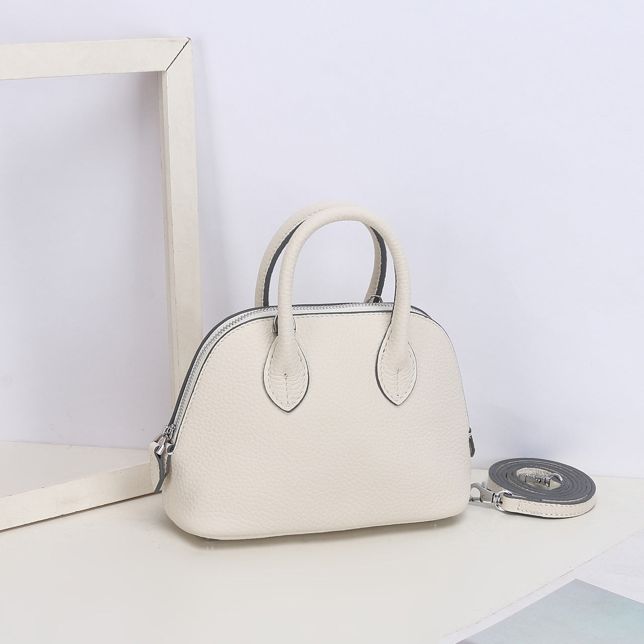 🔥Women's Crossbody Genuine Leather Simple Shoulder Bag
