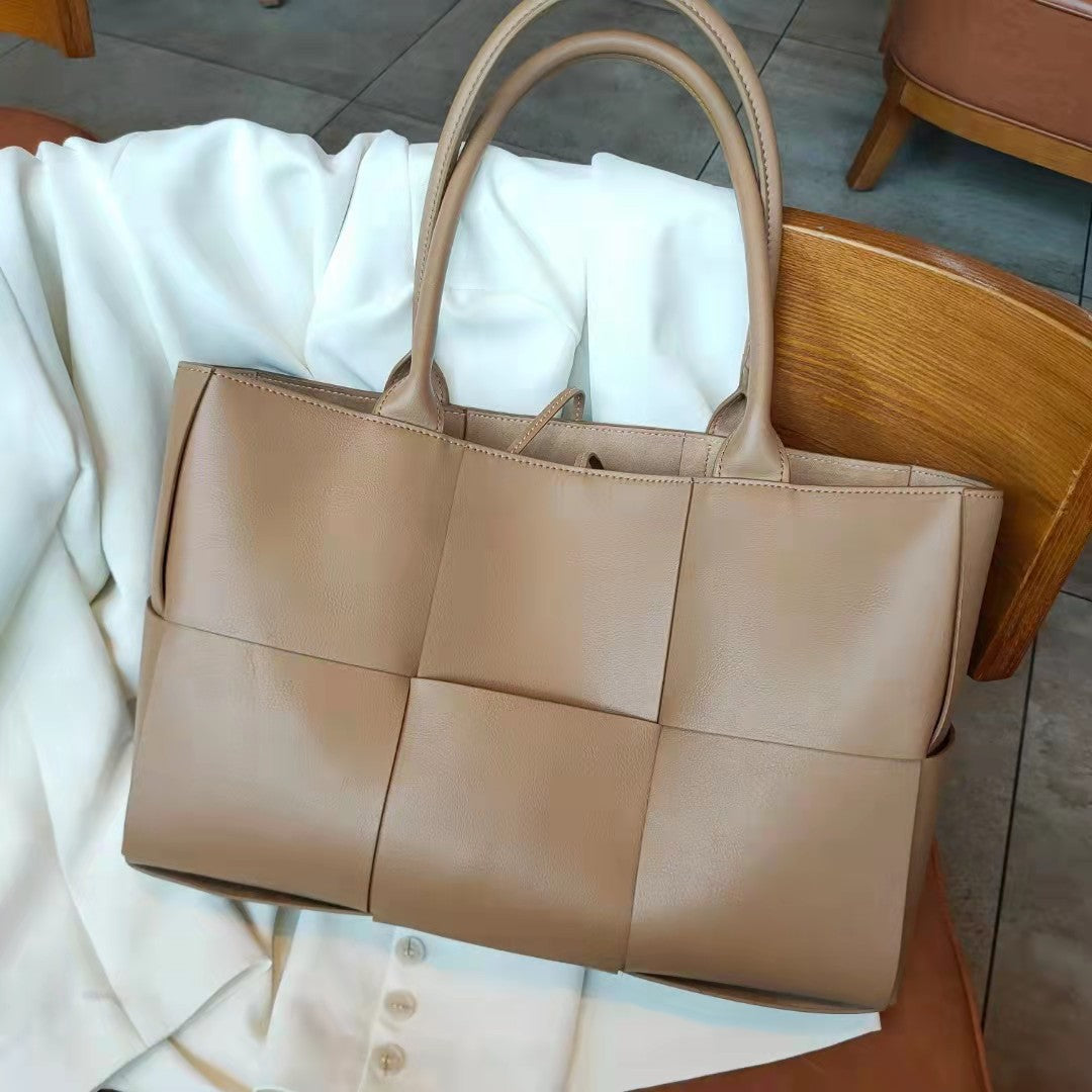 Top-Grain Cowhide Leather Tote Bag 🌸 | Elegant Large Capacity Shoulder Purse