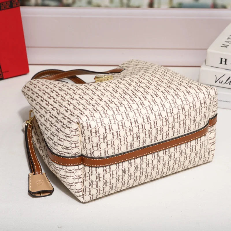 Premium Versa Bucket Bag