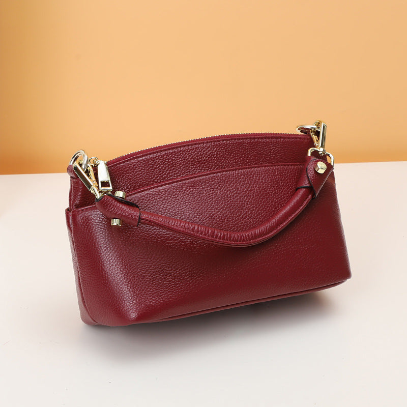 Leather Shoulder Bag – Effortless Everyday Style